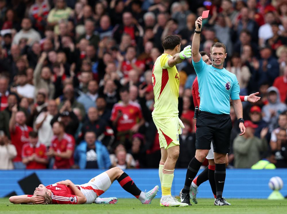 澳超官方：塔拉伊、萨拉斯当选10月／11月最佳教练／球员